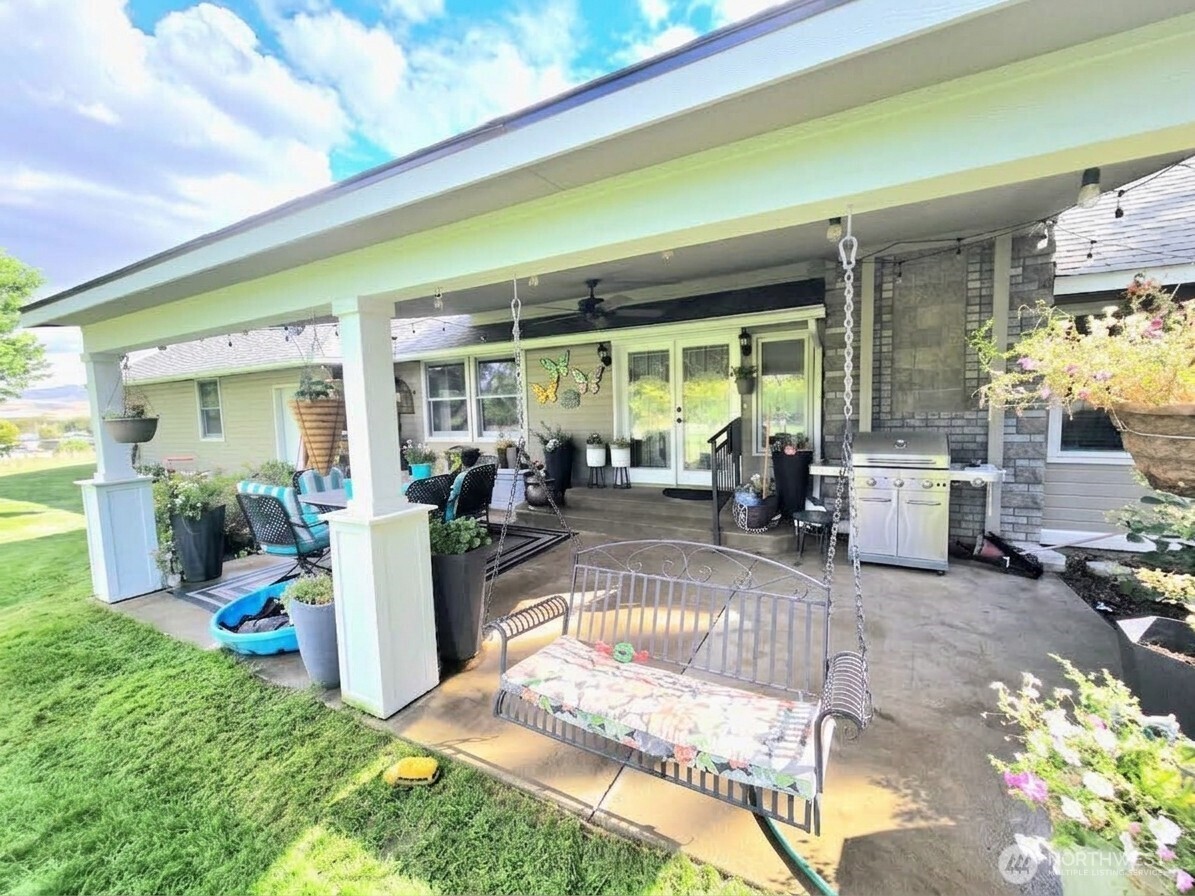 327 Lancaster Road Property Photo 26