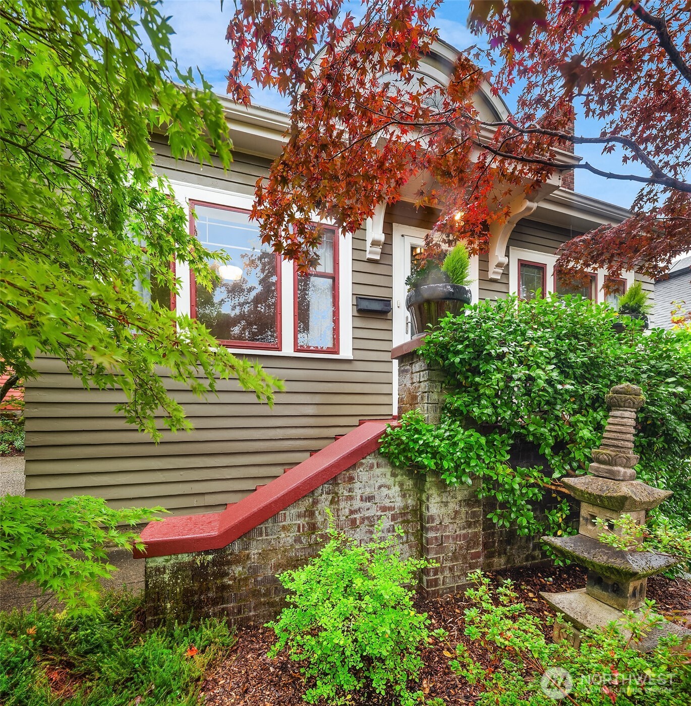 2609 Queen Anne Avenue Property Photo 26