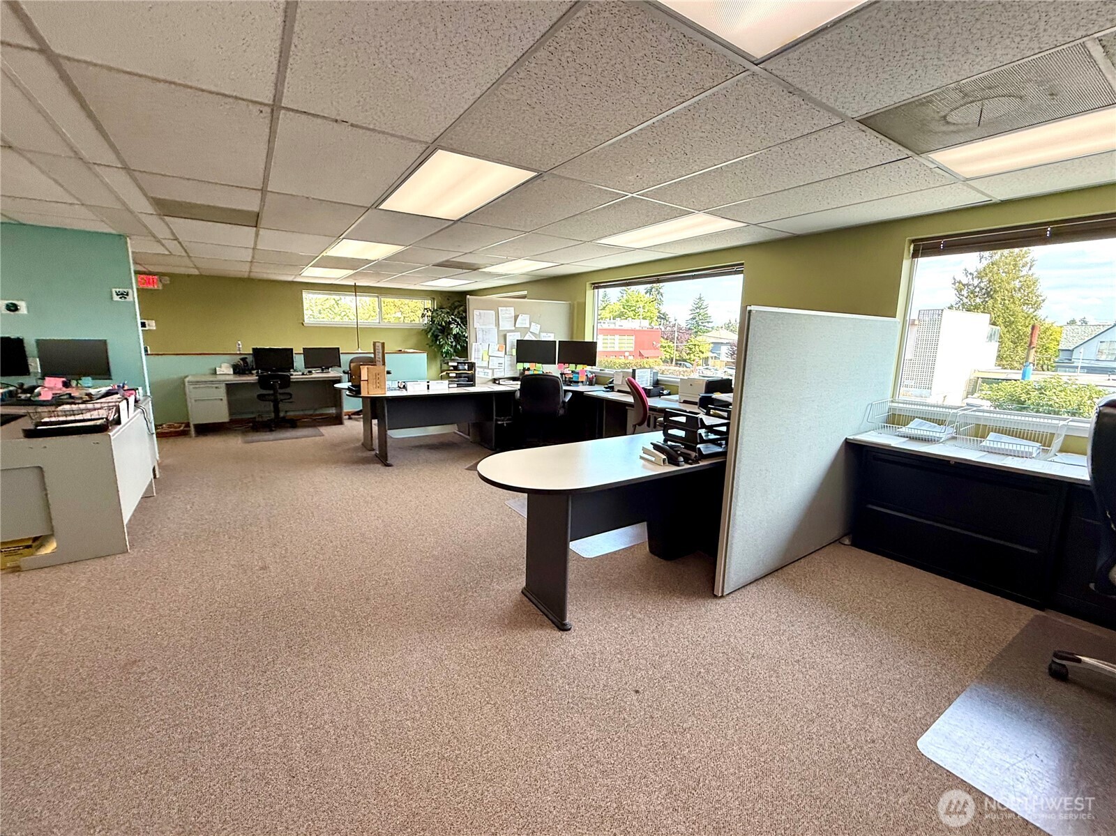 4201 Aurora Avenue Property Photo 8