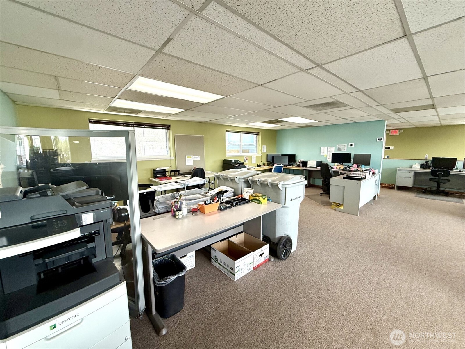 4201 Aurora Avenue Property Photo 9