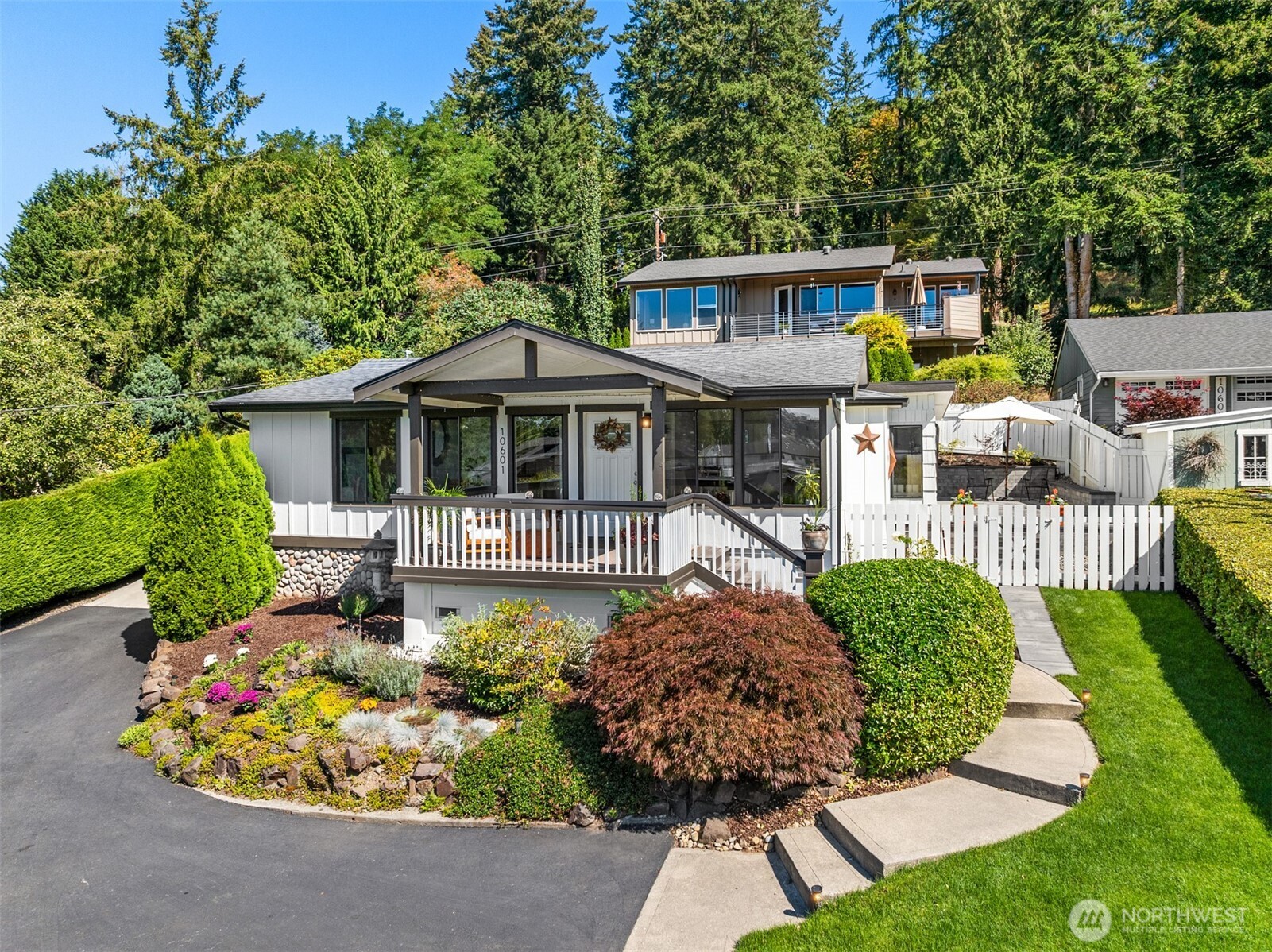 10601 Vernon Road Property Photo 1