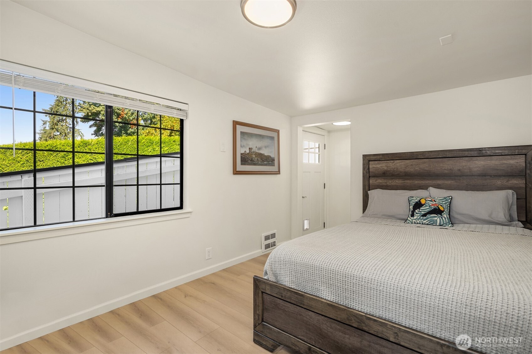 10601 Vernon Road Property Photo 16