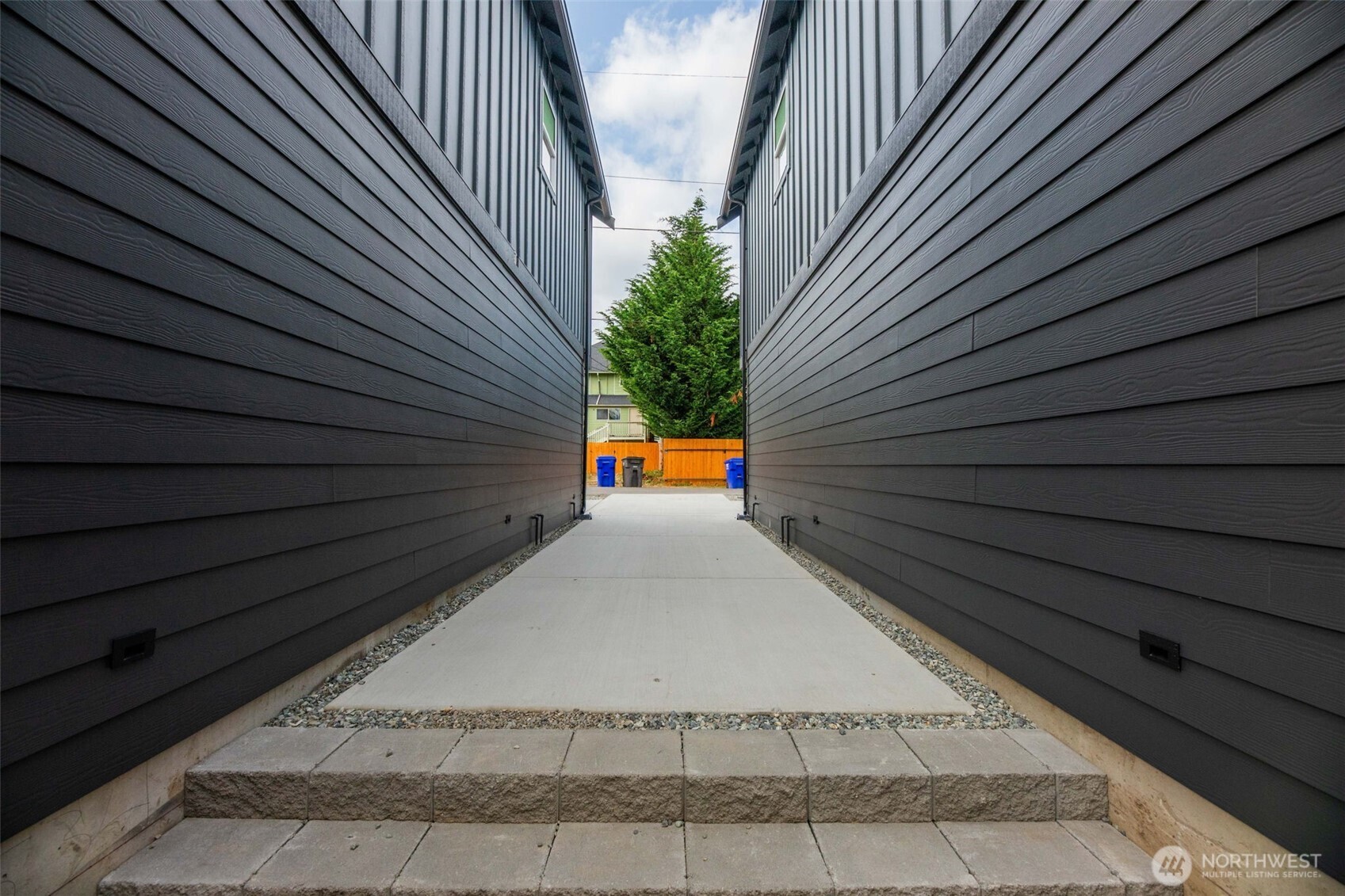 2018 Oakes Avenue C Property Photo 20