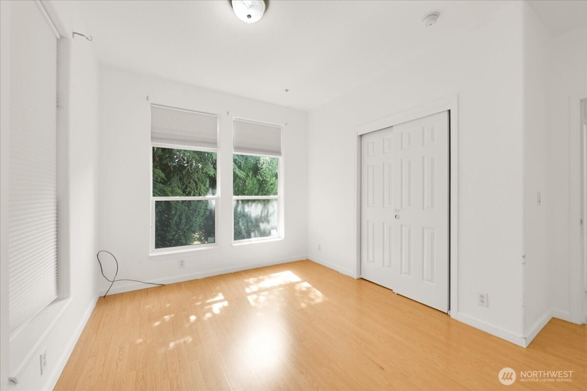 11516 85th Avenue Property Photo 23