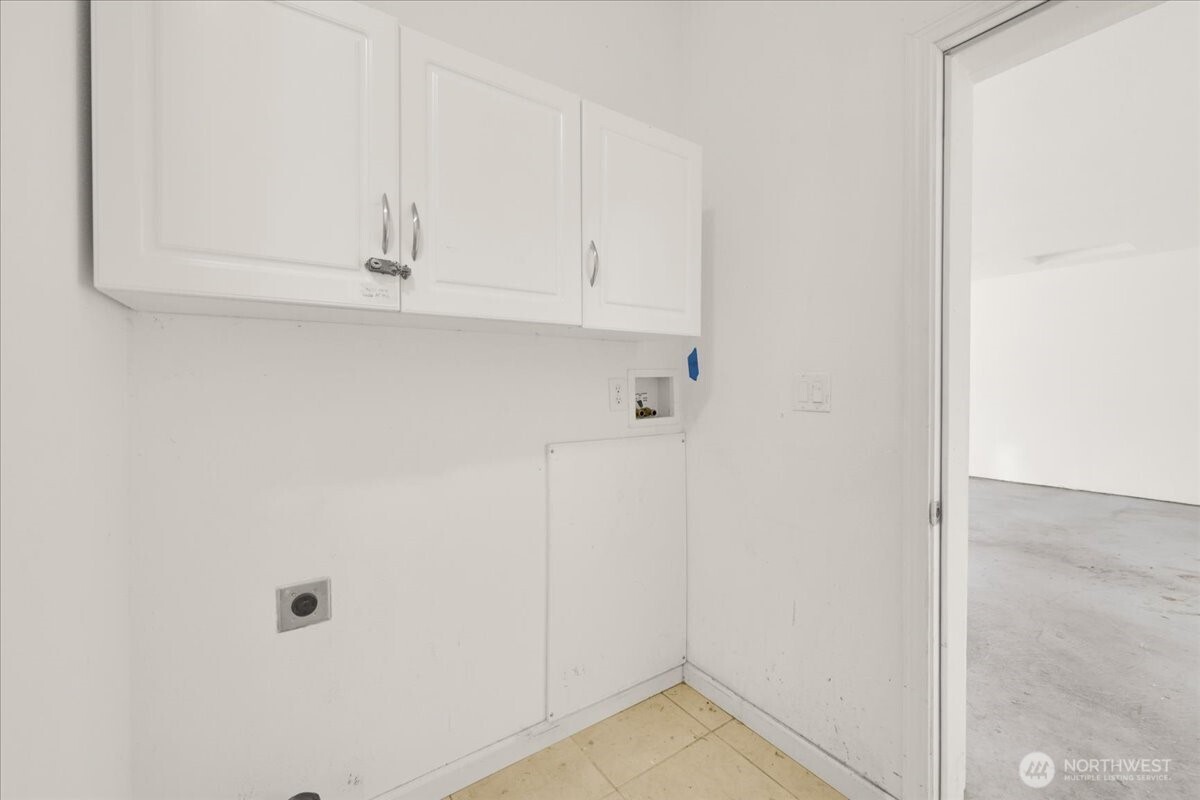 11516 85th Avenue Property Photo 24