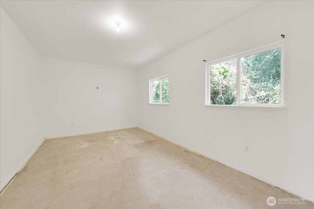11516 85th Avenue Property Photo 25