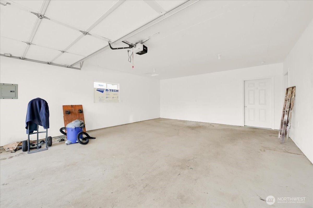 11516 85th Avenue Property Photo 28