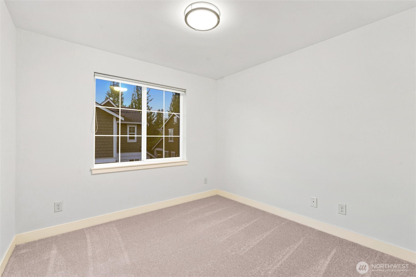 11510 158th Avenue Property Photo 27