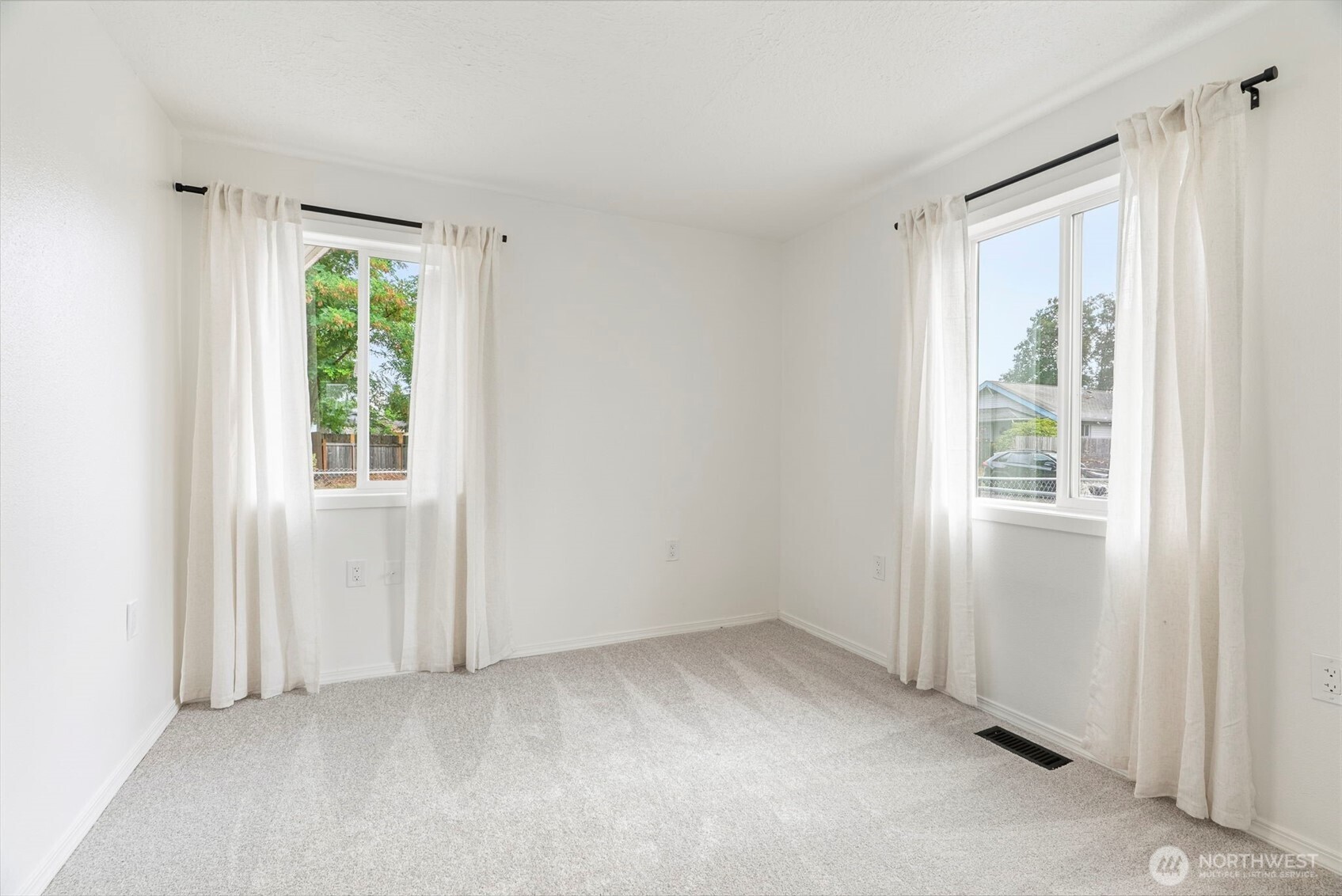 159 16th Avenue Property Photo 14