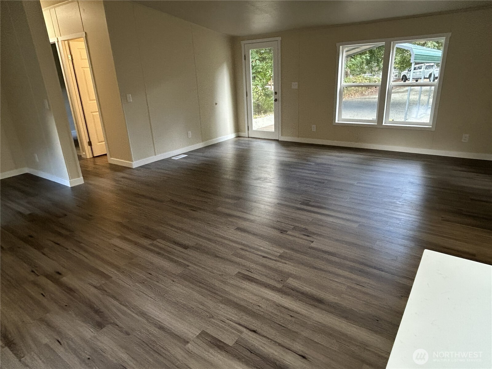 8331 Daphne Court Property Photo 3