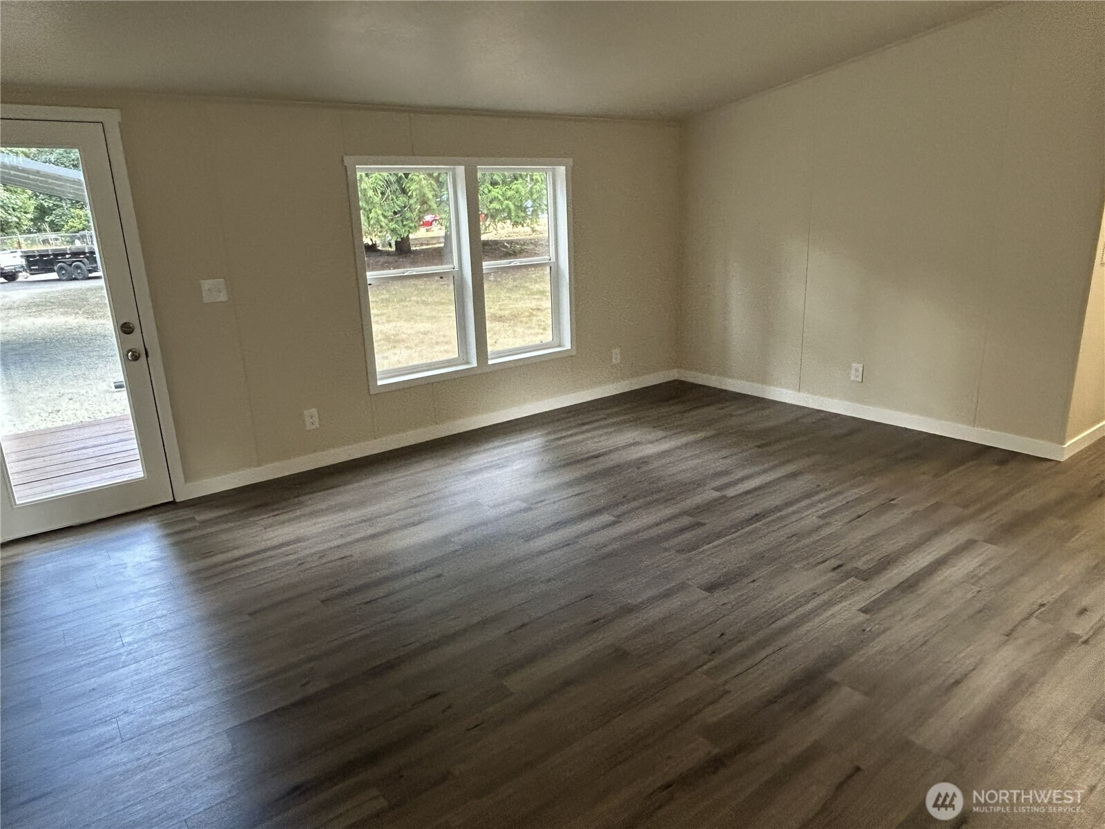 8331 Daphne Court Property Photo 8