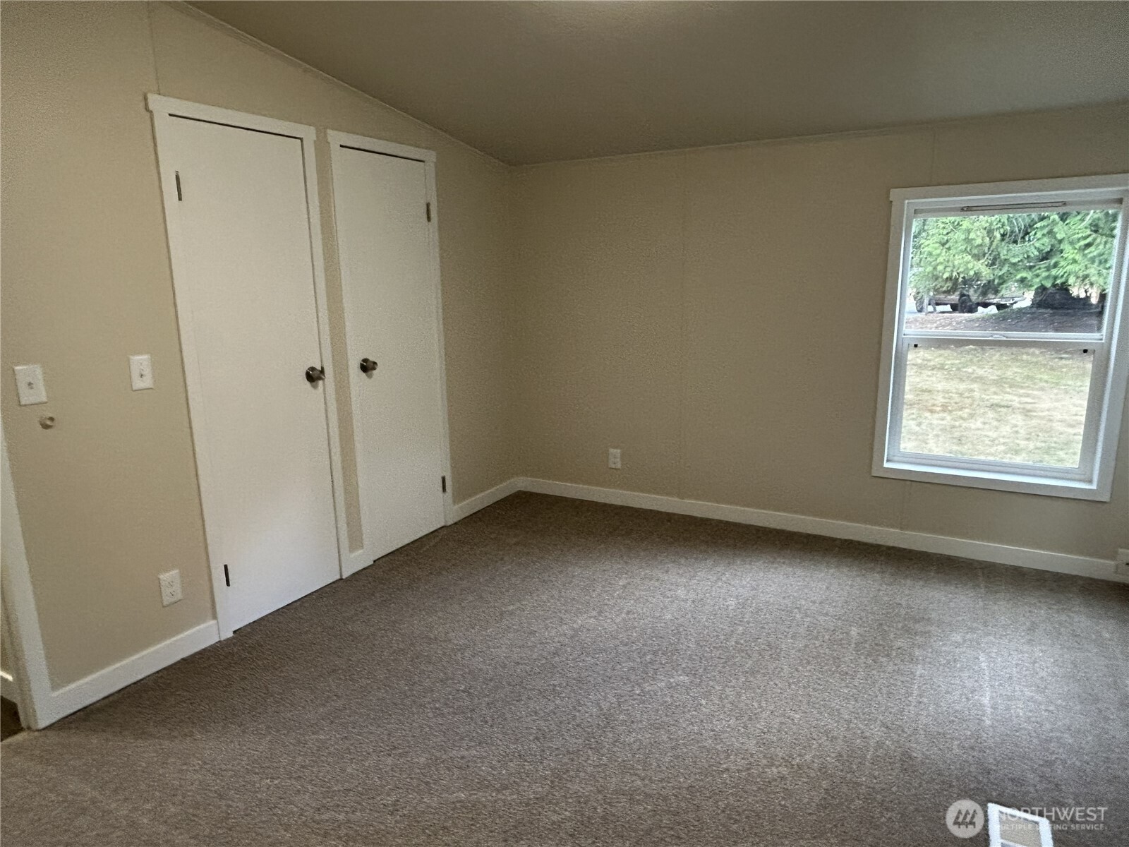 8331 Daphne Court Property Photo 11
