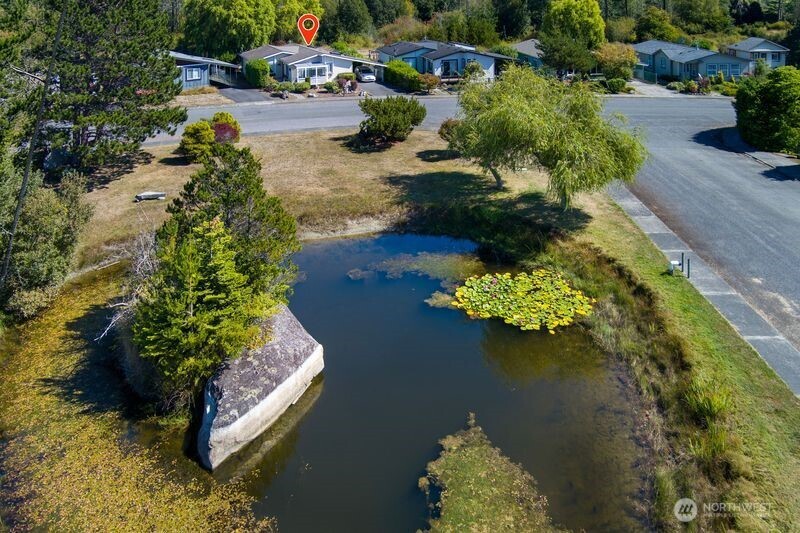 1650 Douglas Road 24 Property Photo 5