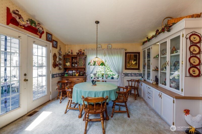 1650 Douglas Road 24 Property Photo 13