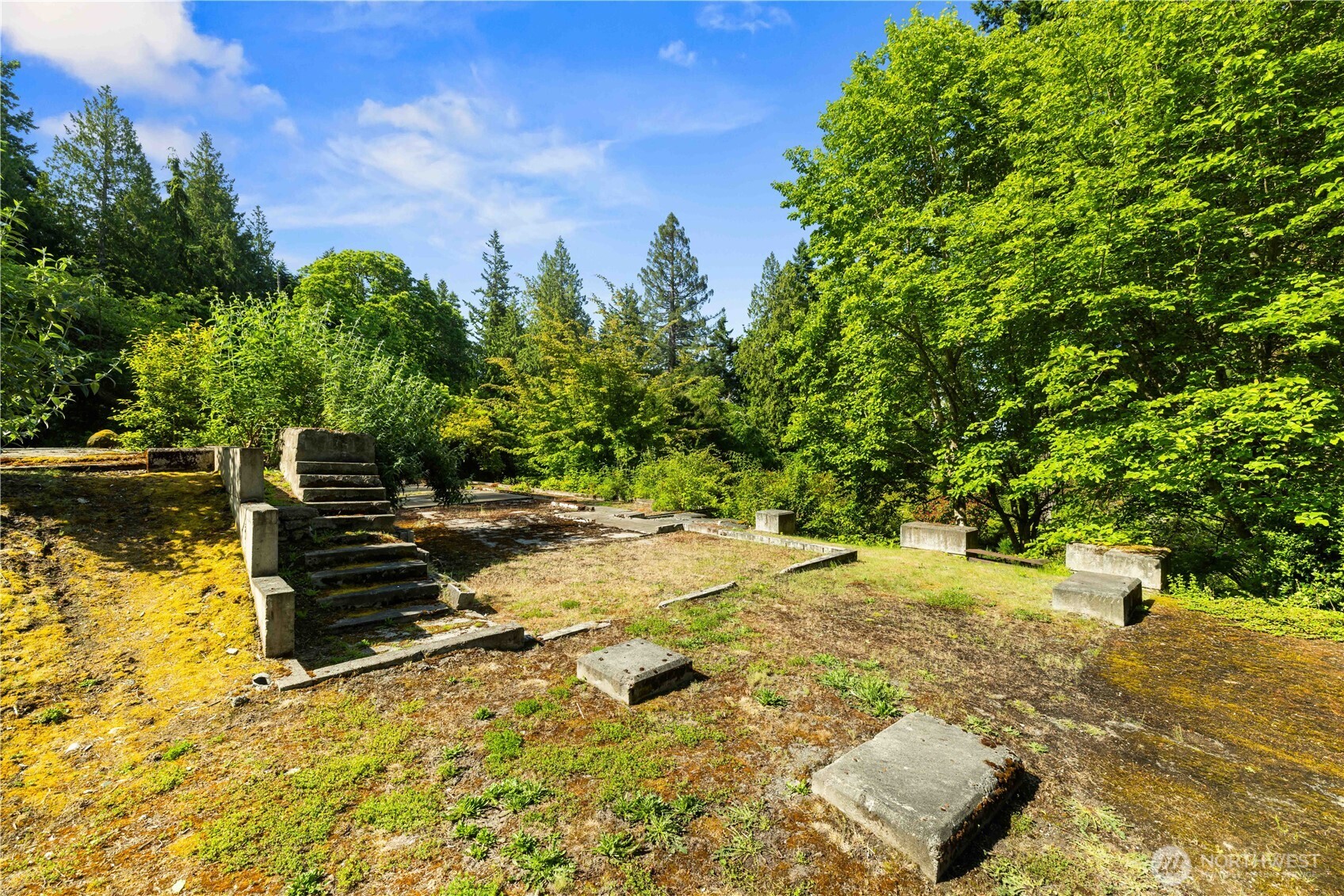 105 Nw Highland Drive Property Photo 14
