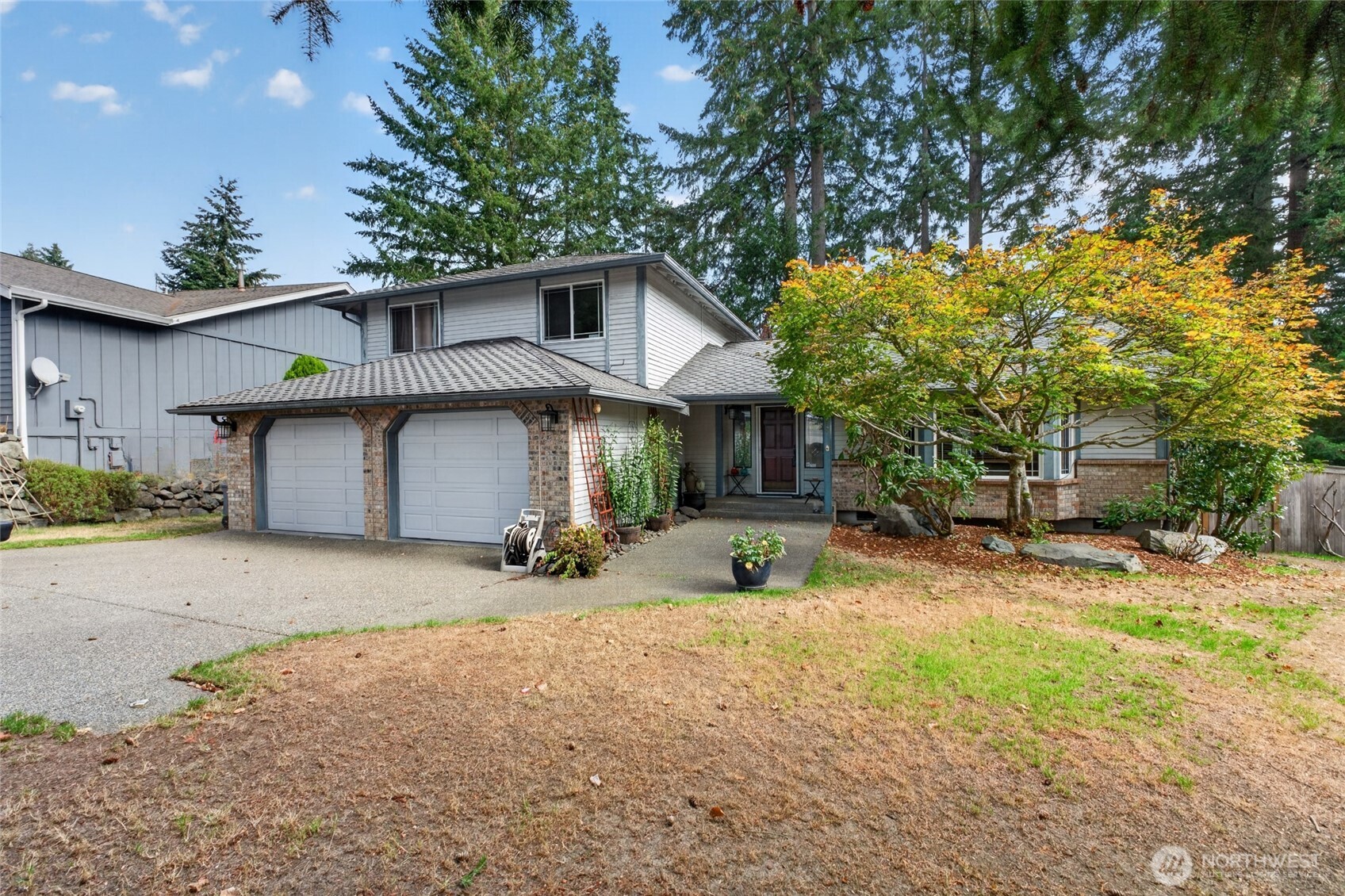 6412 45th Street Property Photo 2