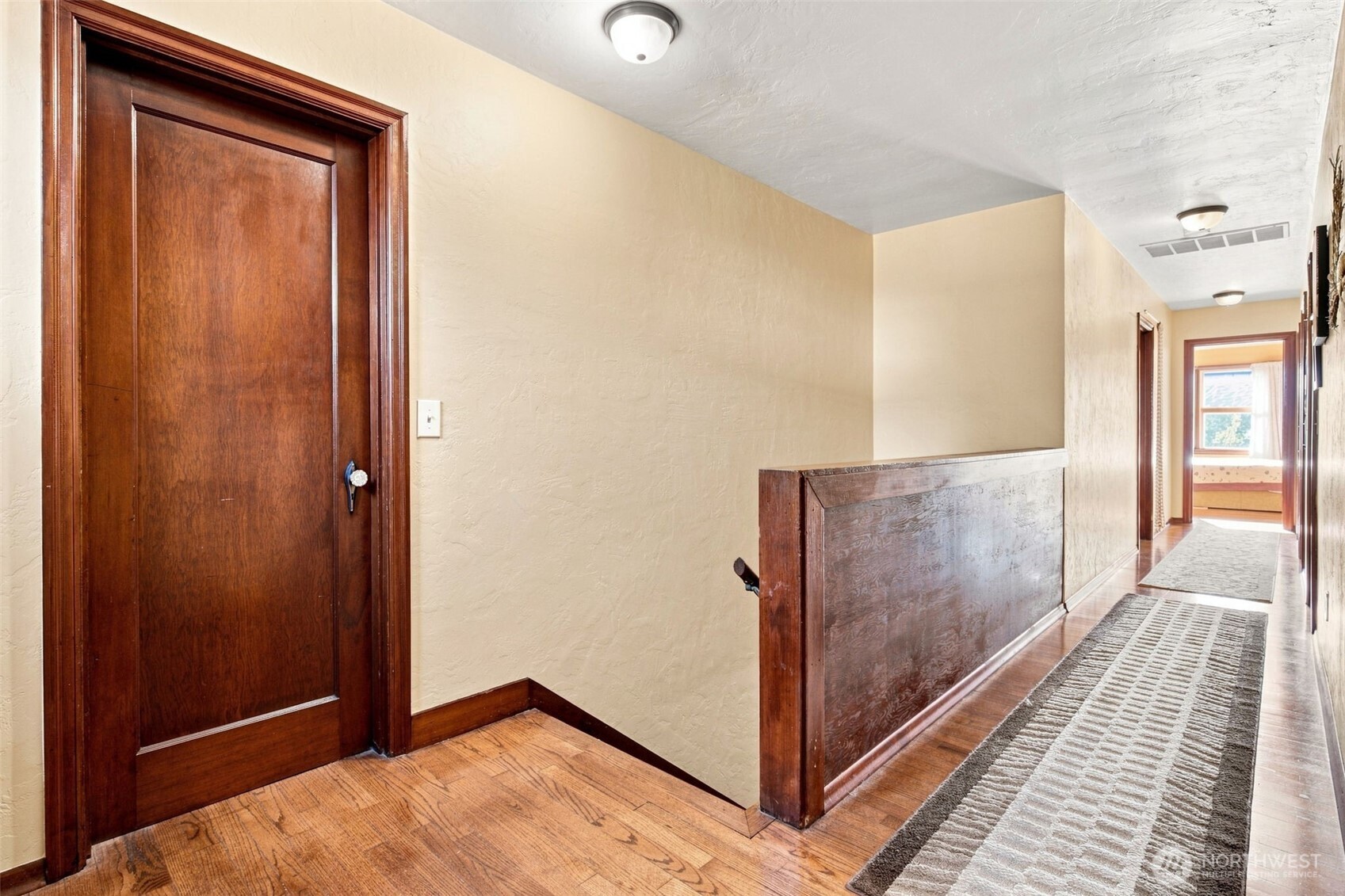 912 Pacific Avenue Property Photo 15