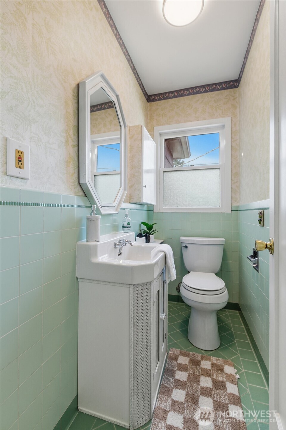 843 Ne 81st Street Property Photo 12