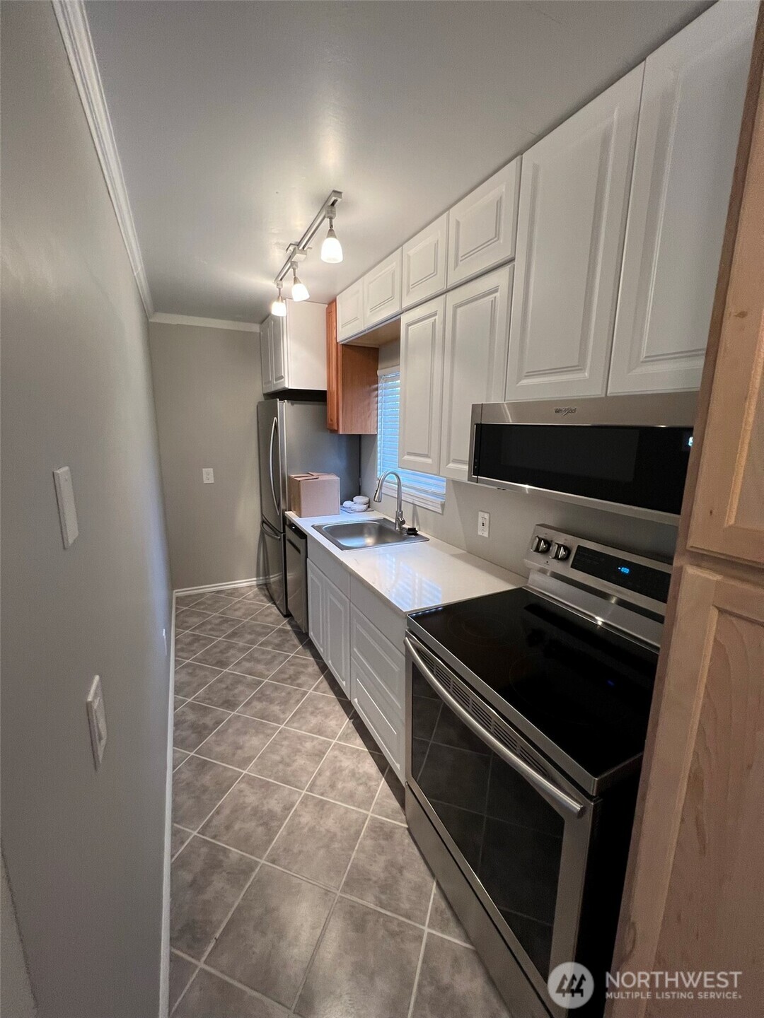 316 S Granite Property Photo 5