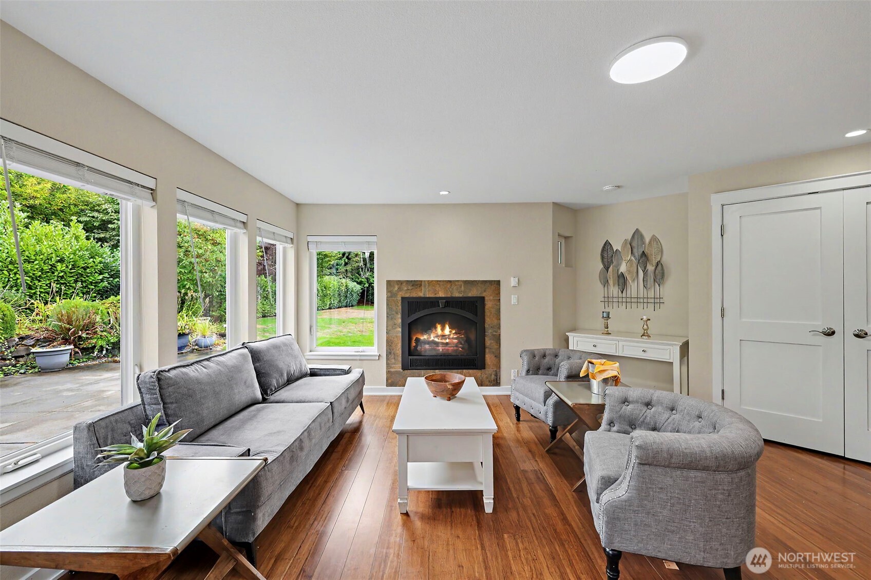 1216 88th Place Property Photo 13