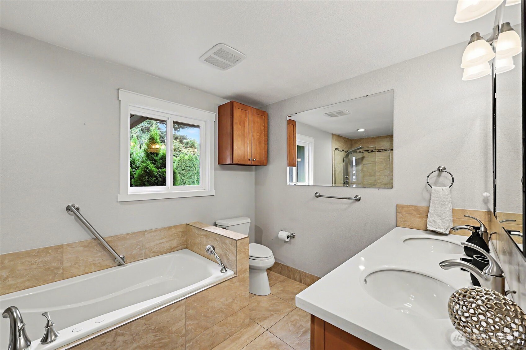 1216 88th Place Property Photo 17