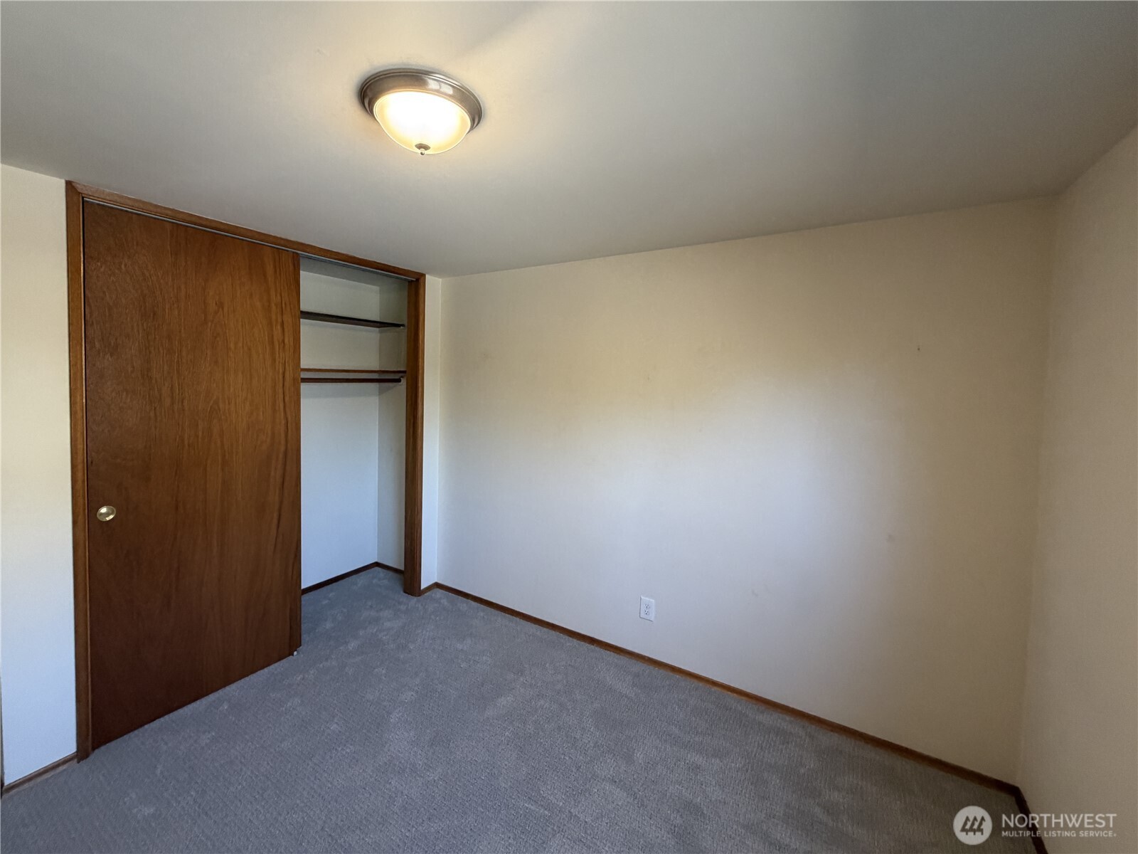 1505 E Galer Street 2 Property Photo 7
