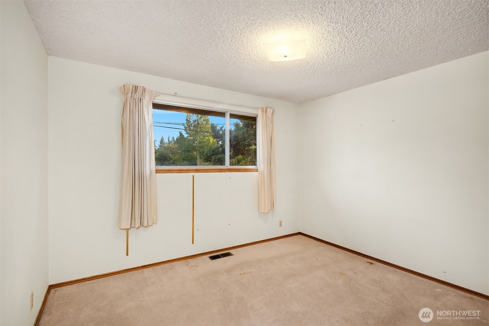 8619 Maple Lane Property Photo 17