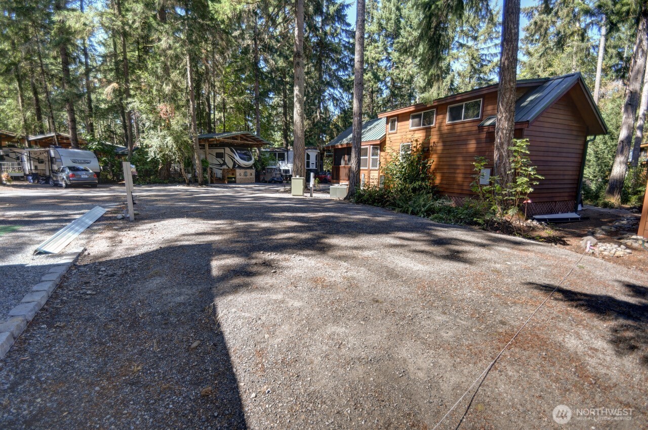 1546 Reservation Road 200 Property Photo 5
