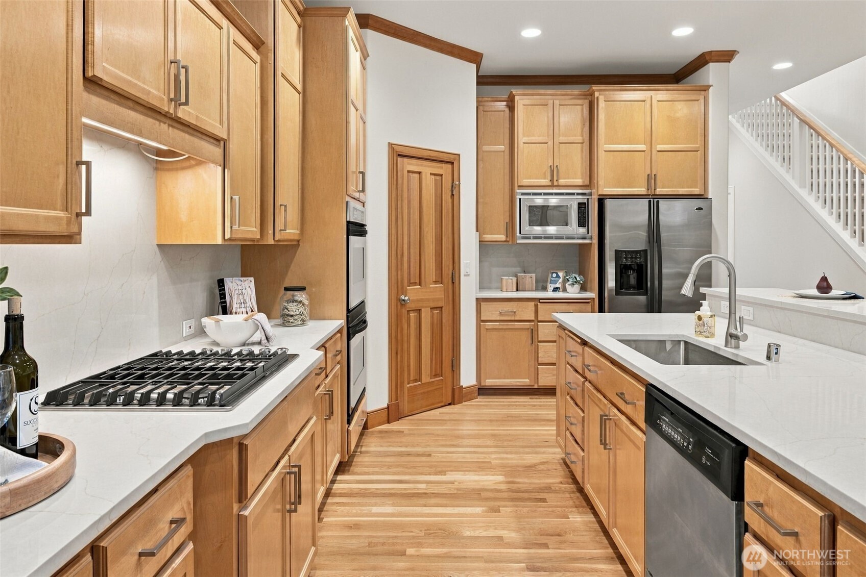 17025 Ne 113th Court Property Photo 7