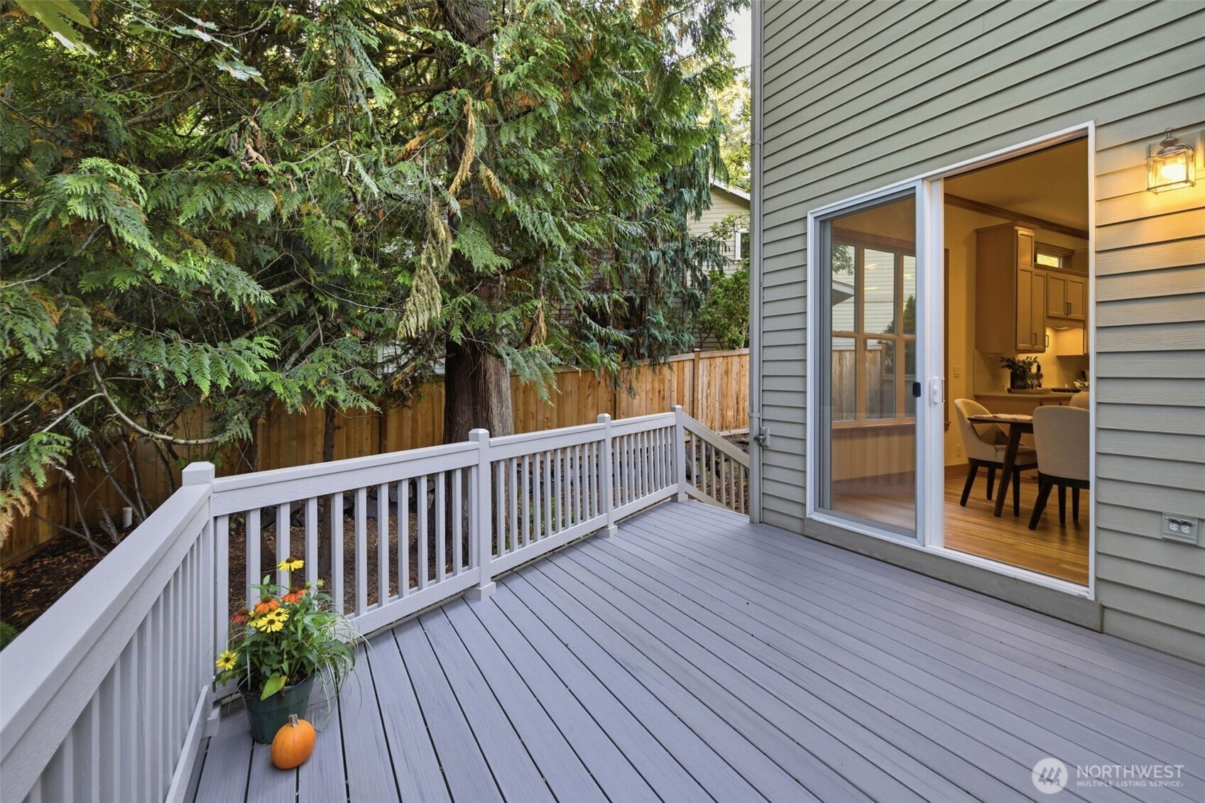 17025 Ne 113th Court Property Photo 9
