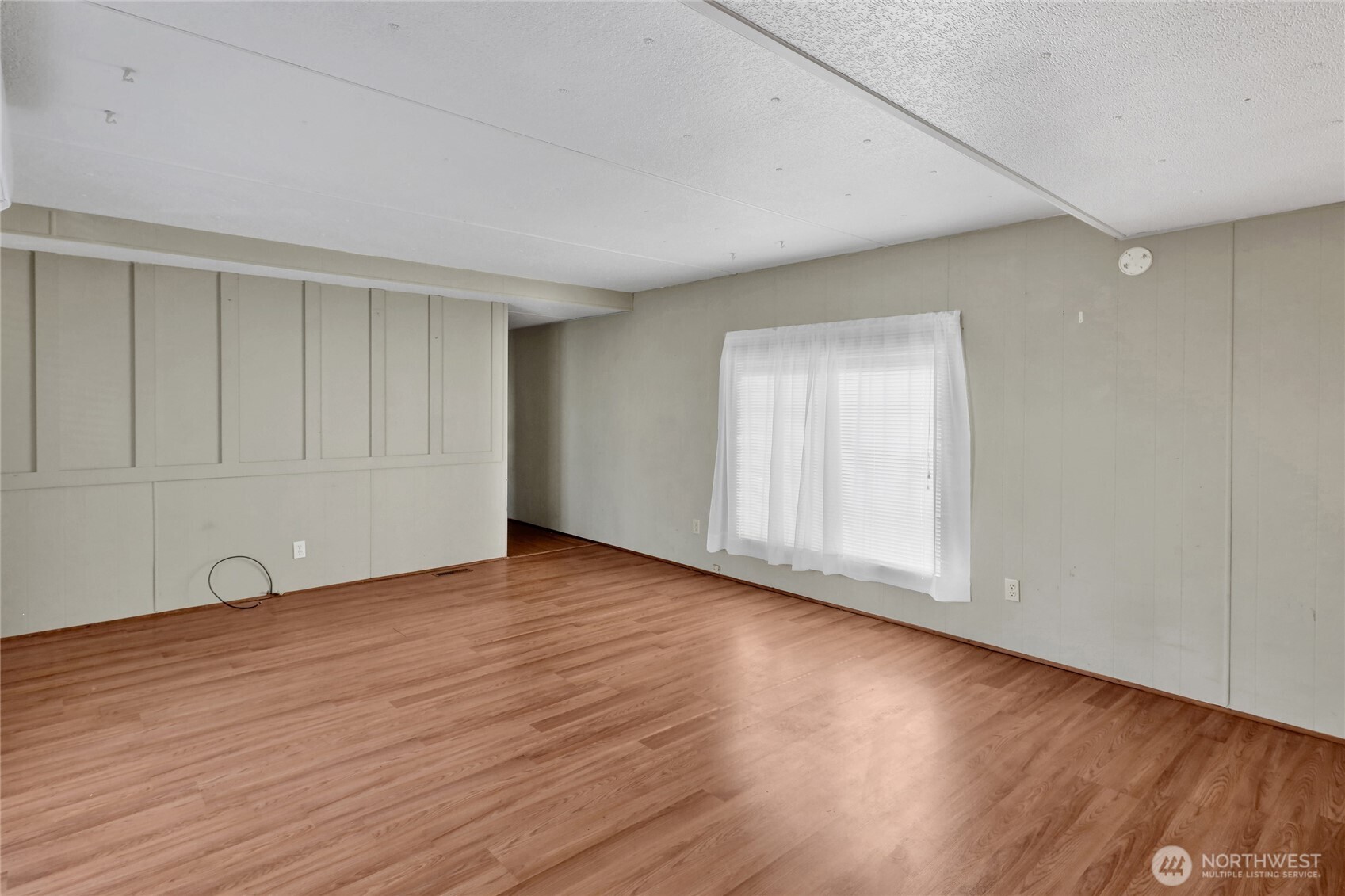 2400 Donovan Avenue 37 Property Photo 13