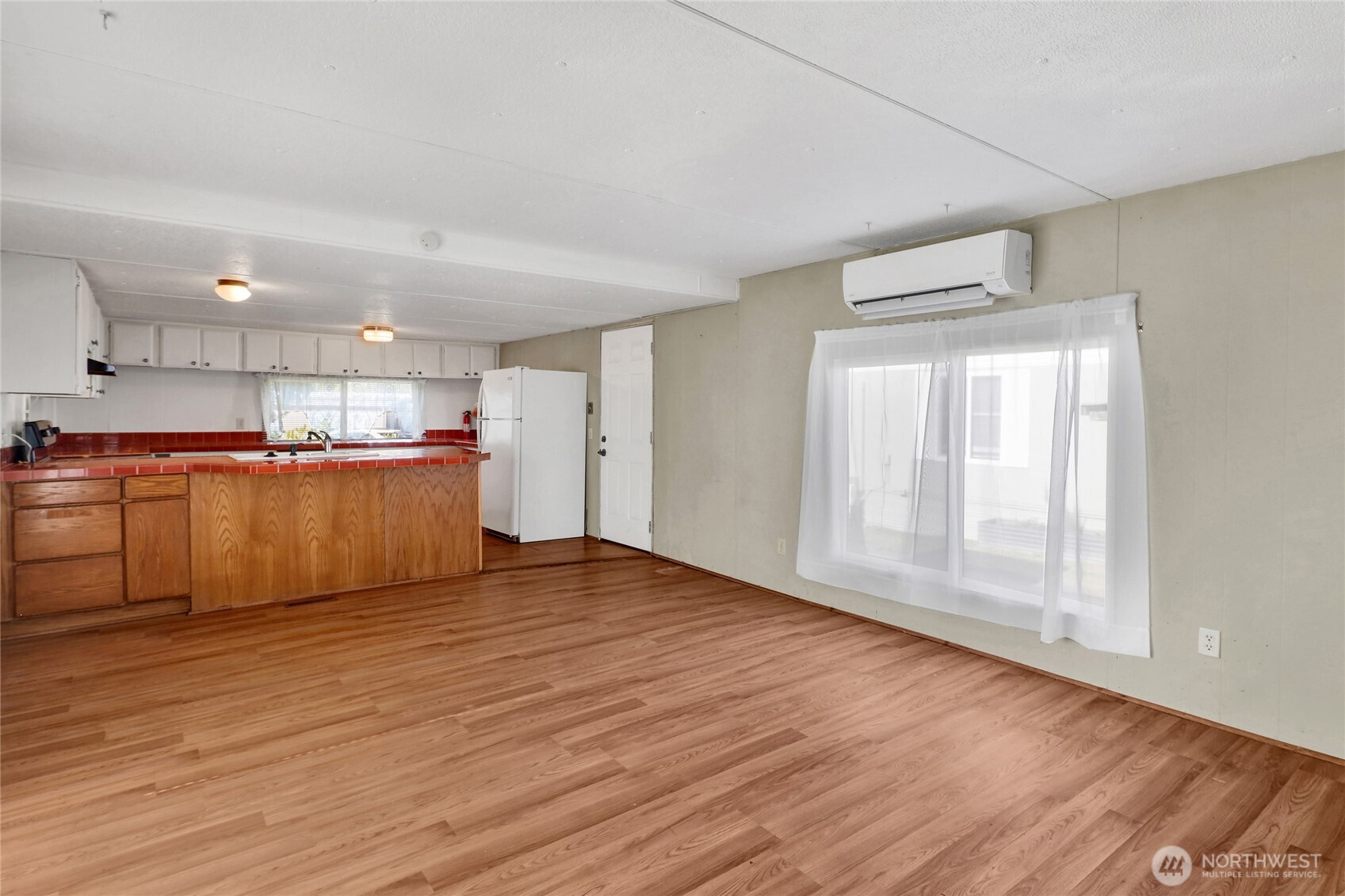 2400 Donovan Avenue 37 Property Photo 15