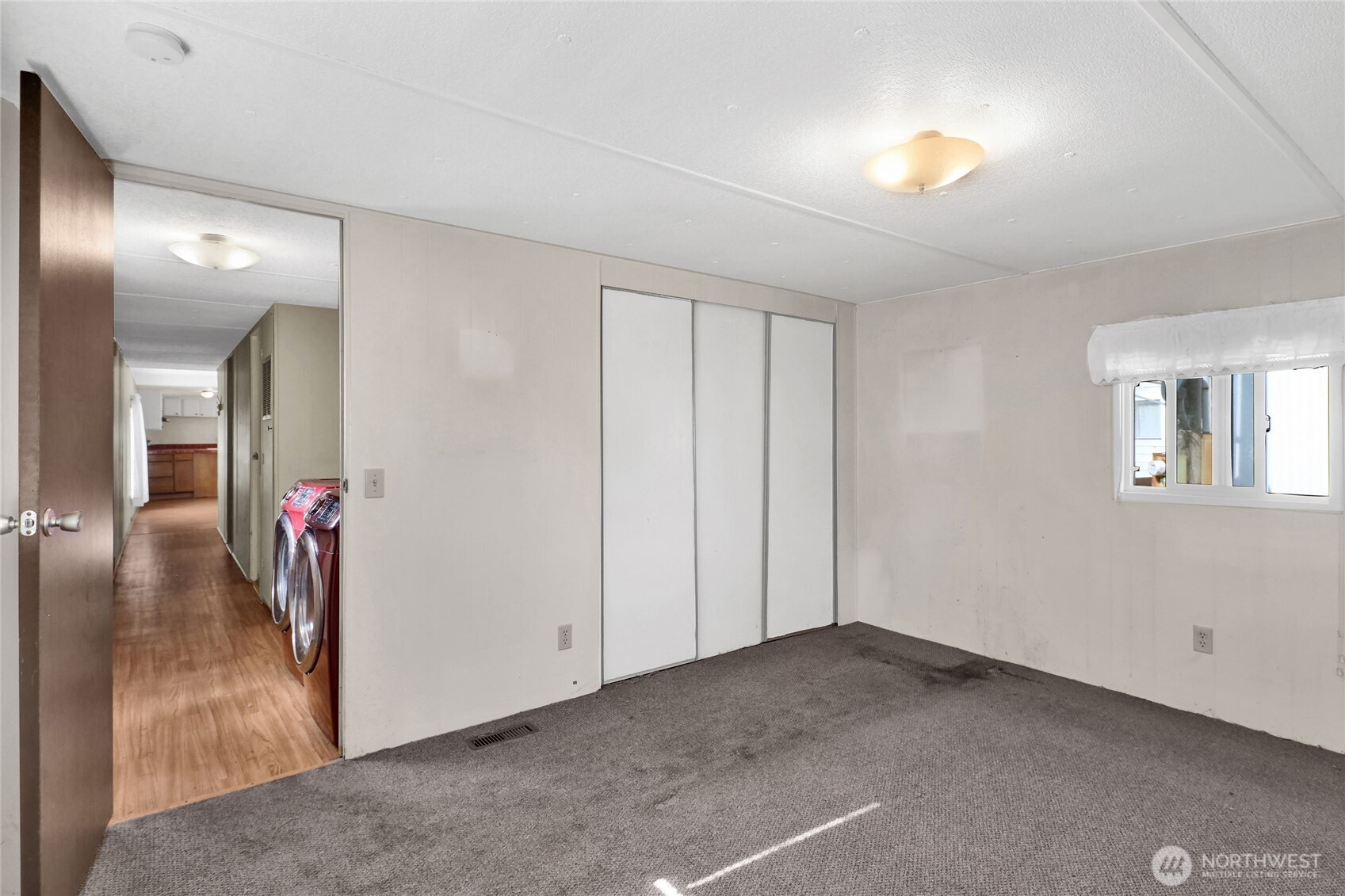 2400 Donovan Avenue 37 Property Photo 24