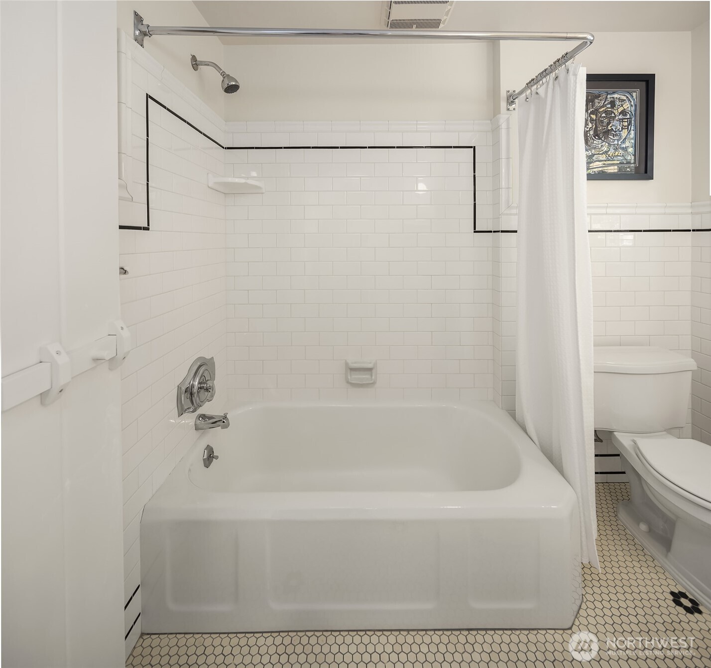 8609 41st Avenue Property Photo 23