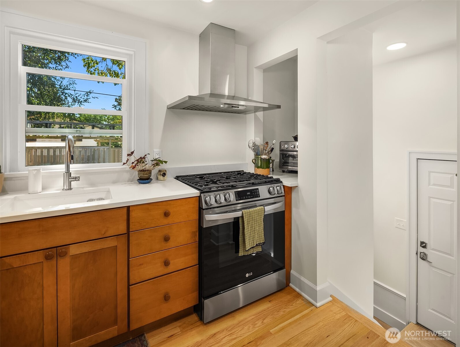 323 Nw 83rd Street Property Photo 15