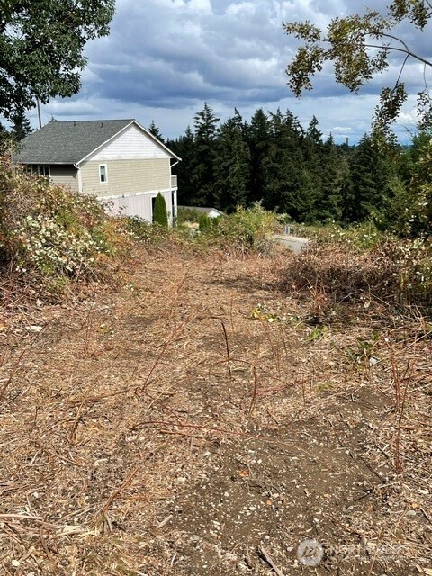 1653 Sound Ridge Drive Property Photo 11