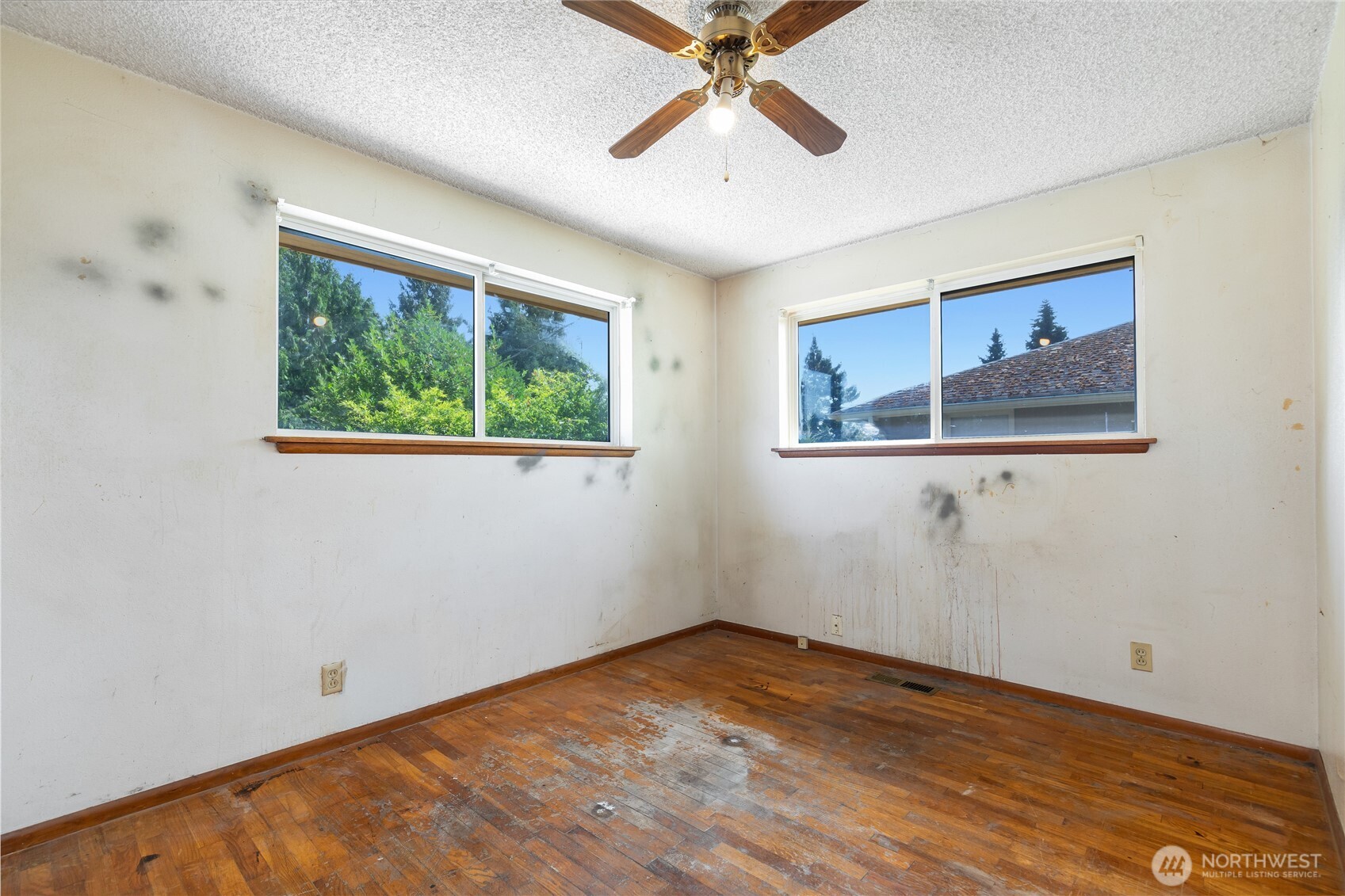 8400 32nd Avenue Property Photo 15