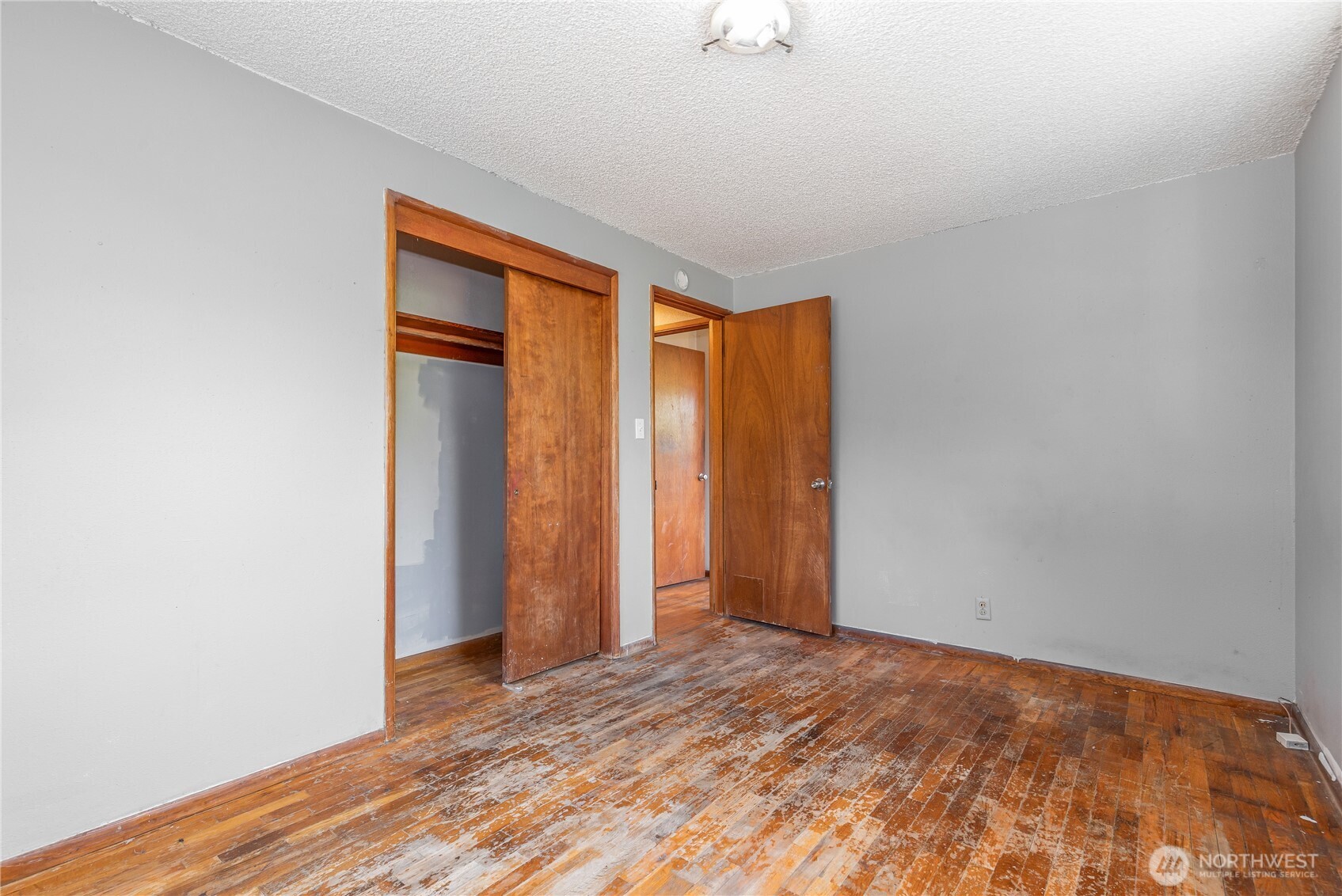 8400 32nd Avenue Property Photo 17