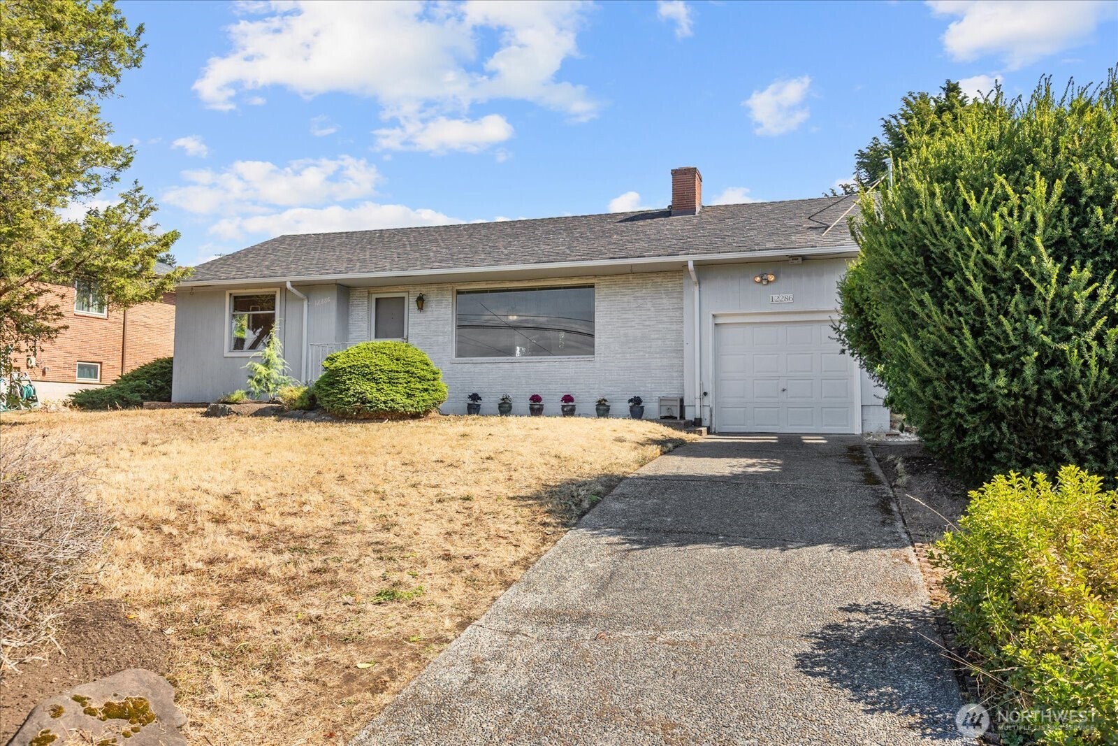 12286 Shorewood Drive Property Photo 27