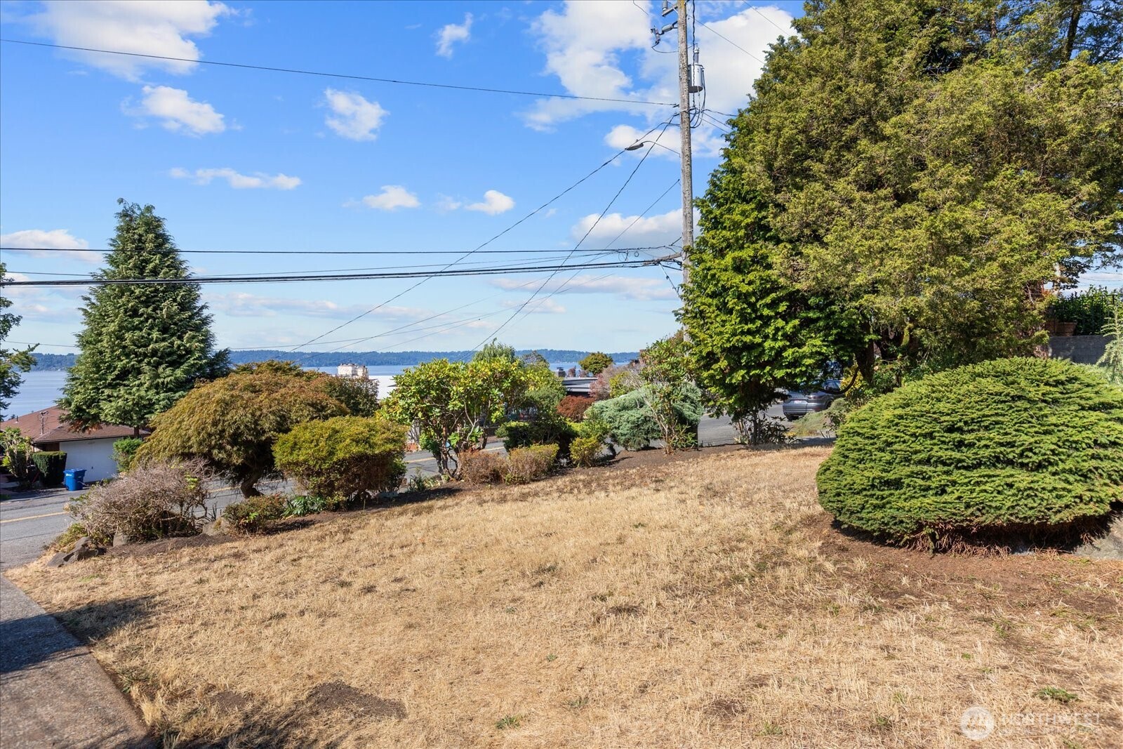 12286 Shorewood Drive Property Photo 29