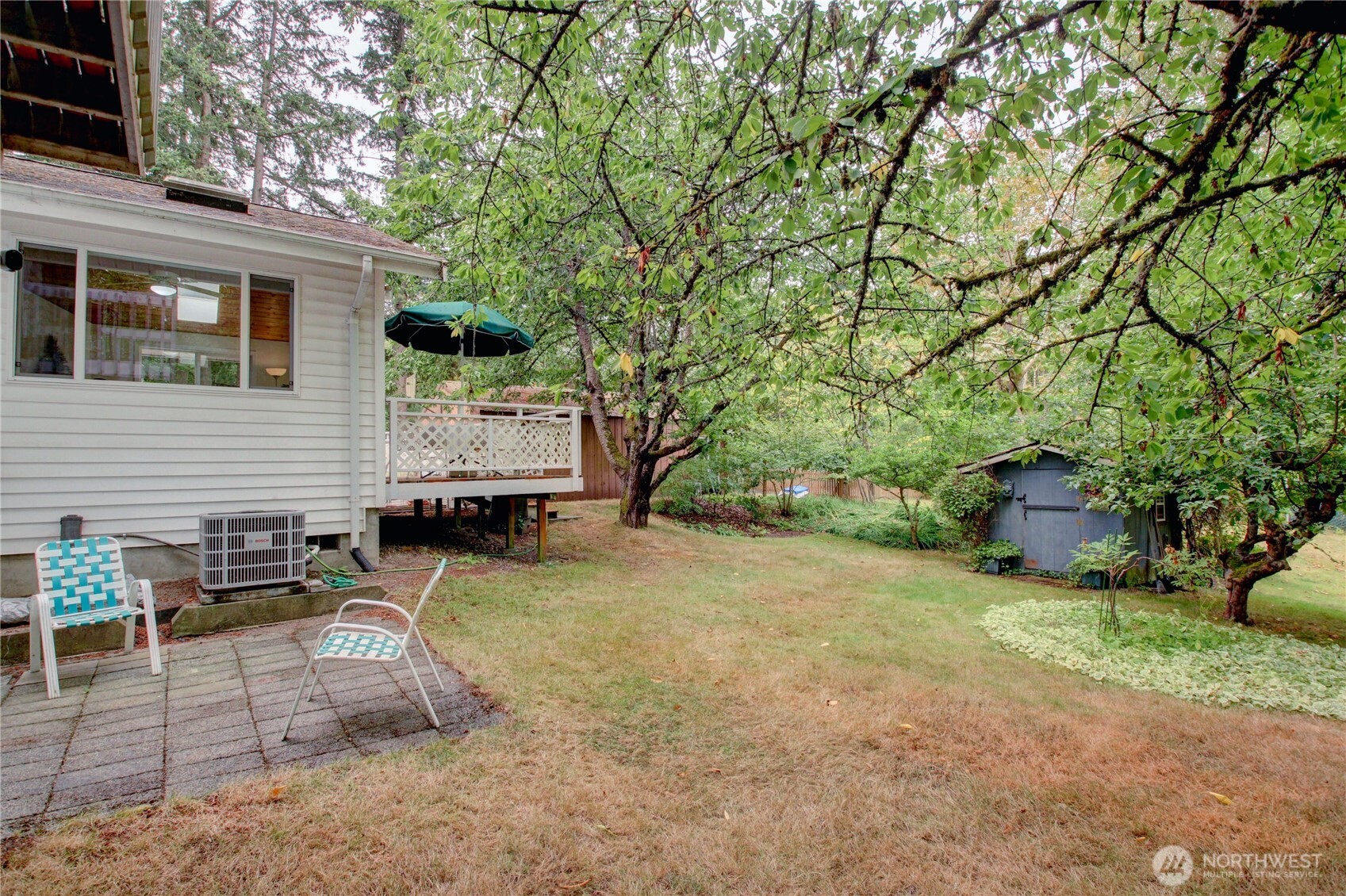 415 Manito Drive Property Photo 27