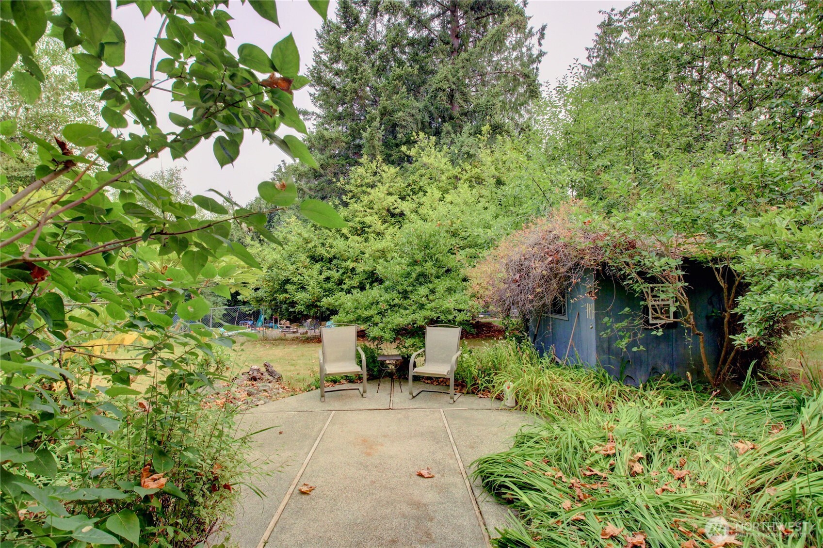 415 Manito Drive Property Photo 35