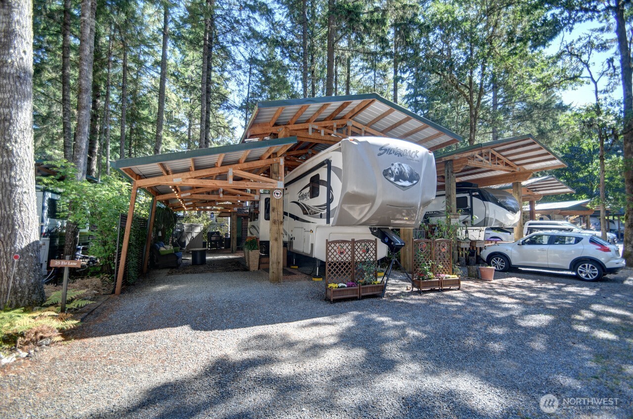1546 Reservation Road 85 Property Photo 1