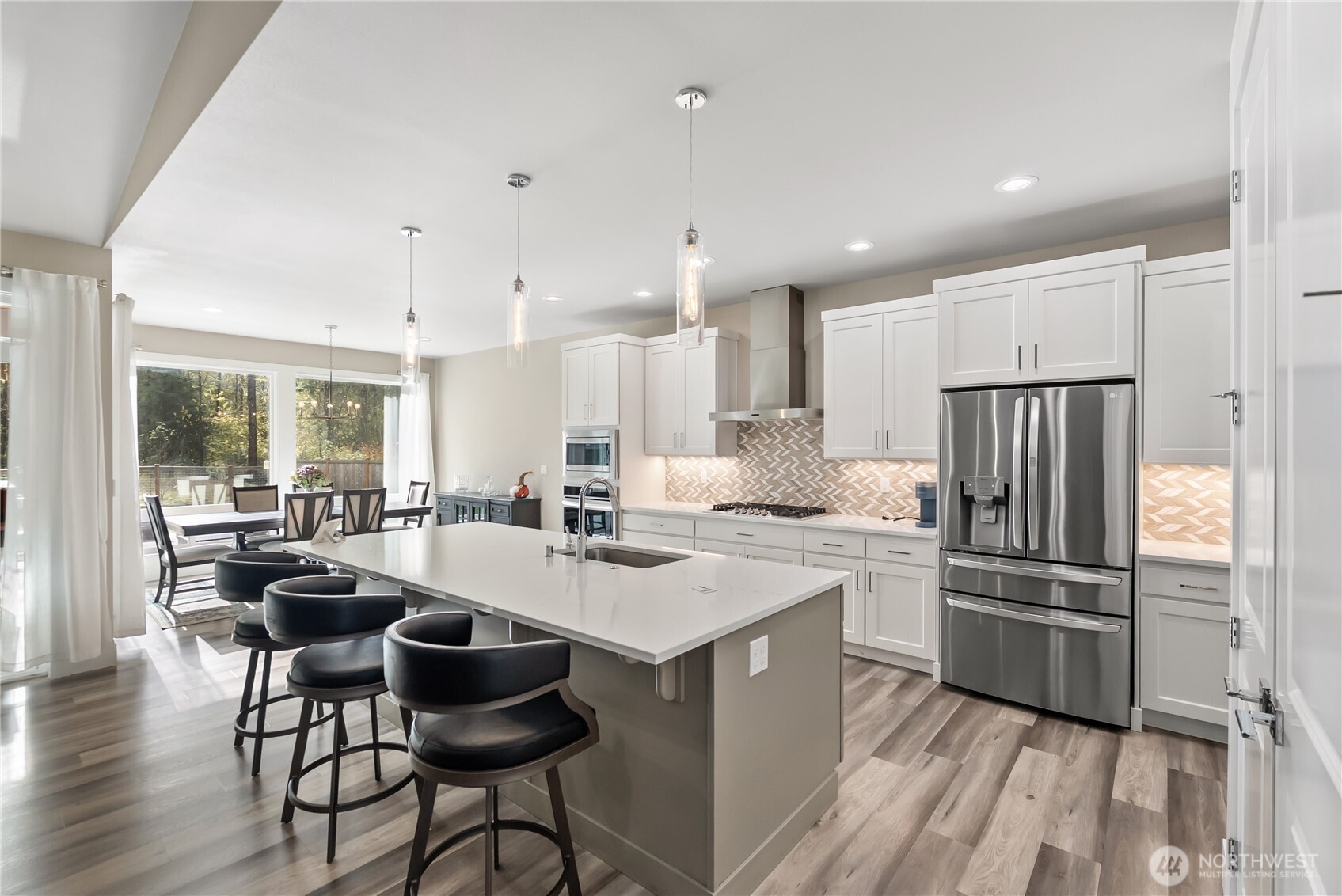 14025 107th Place Property Photo 3