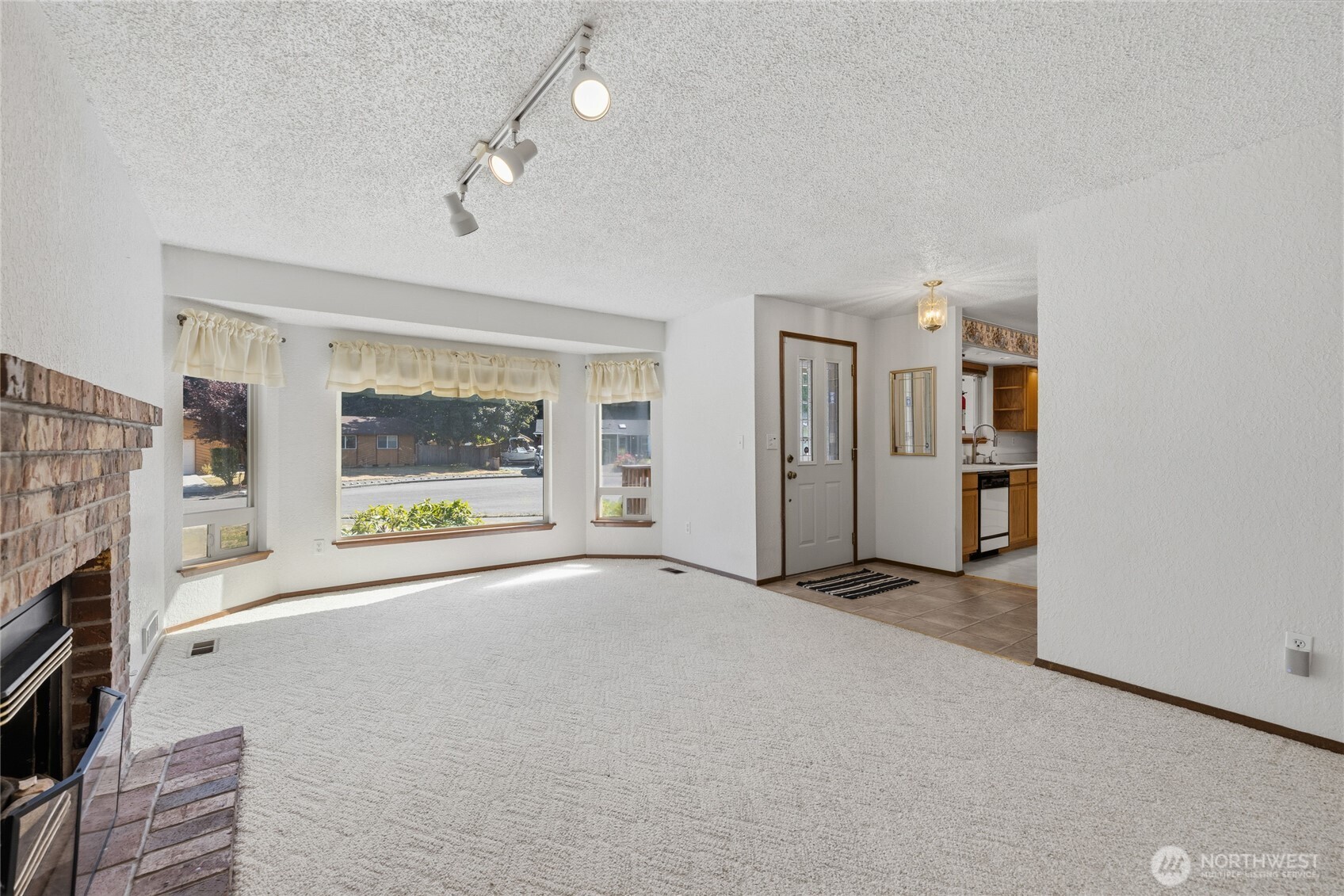 2904 11th Street Property Photo 8