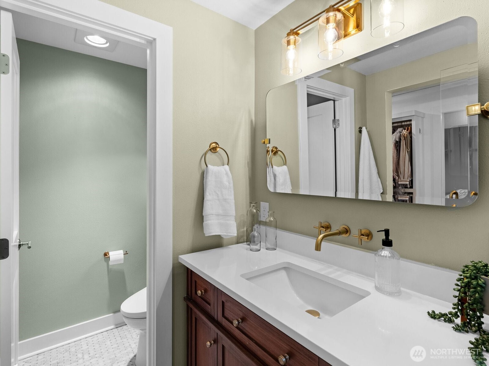 1122 143rd Street Property Photo 27