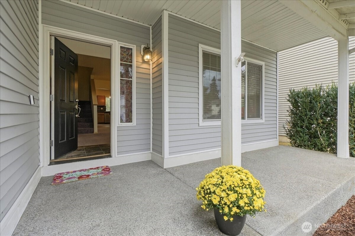 15410 87th Avenue Property Photo 2