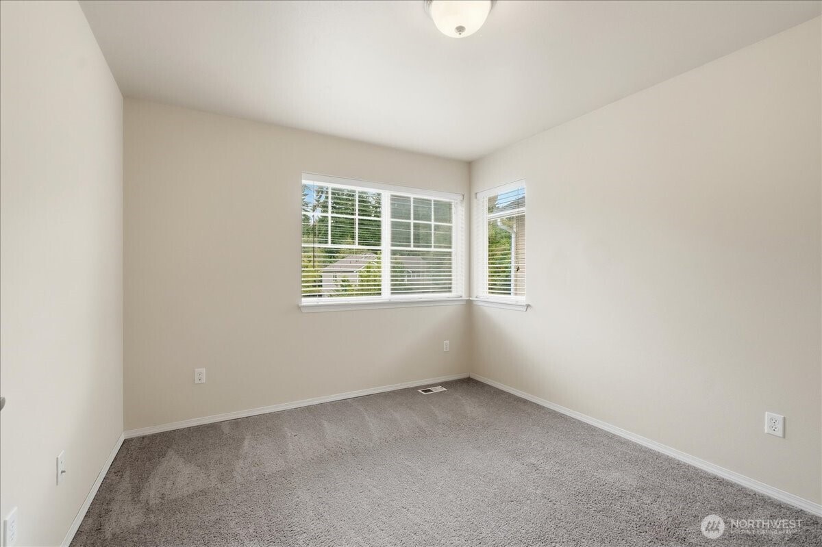 15410 87th Avenue Property Photo 30