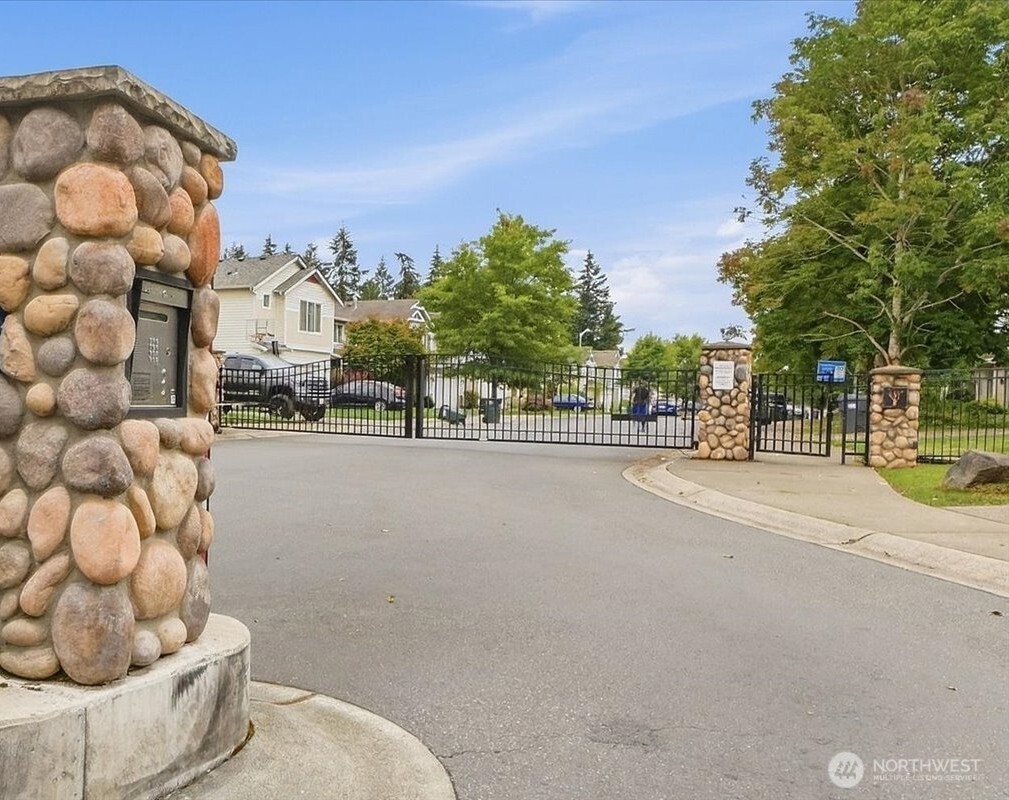 15410 87th Avenue Property Photo 34