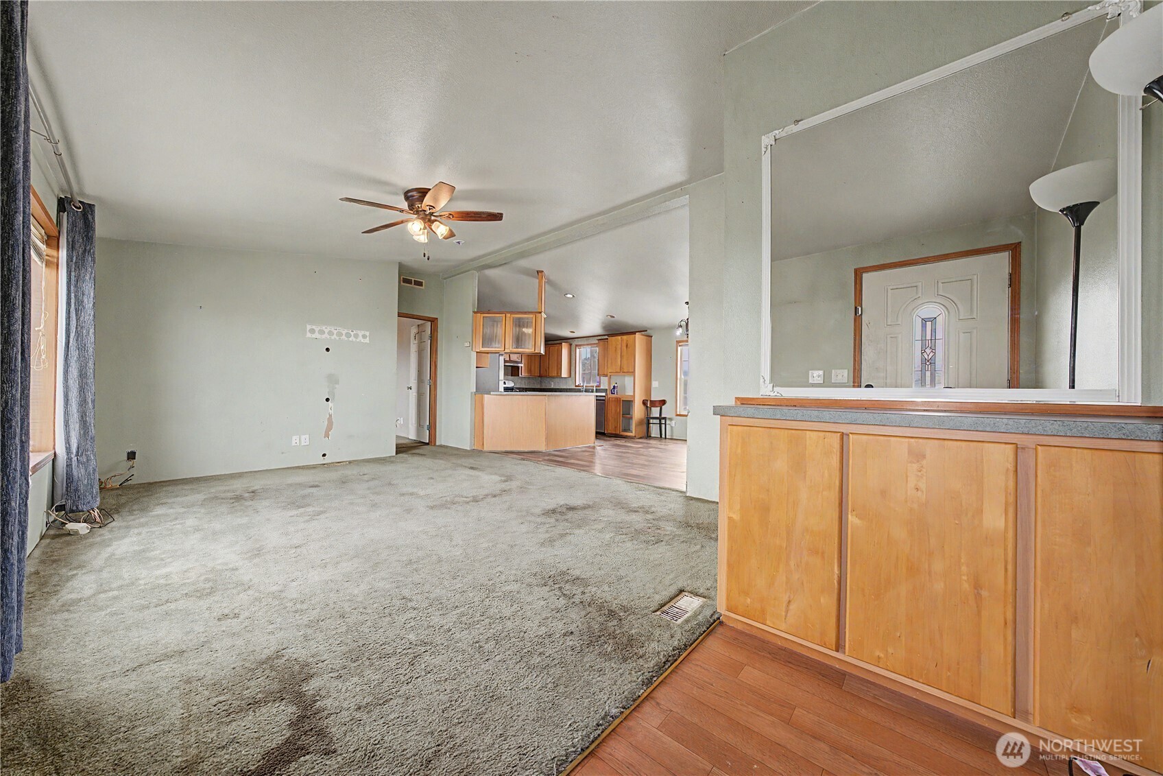 7483 Road E.7 Property Photo 3